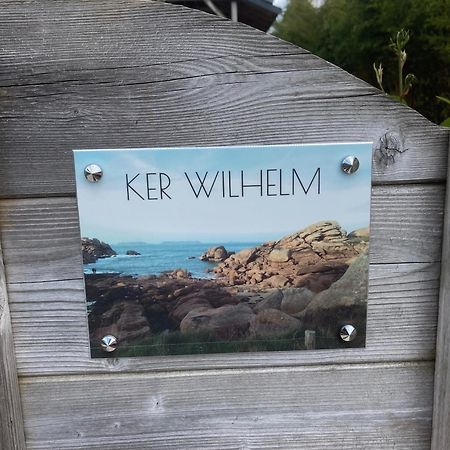 Ker Wilhelm Apartamento Ploubezre Exterior foto